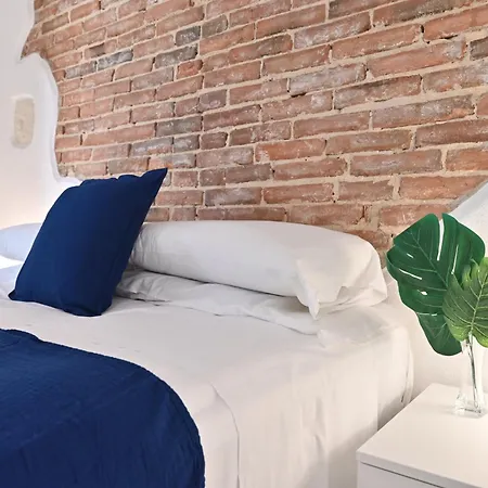 Izzhome The Breeze *