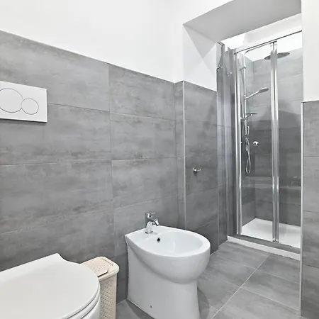 Izzhome The Breeze Holiday home *