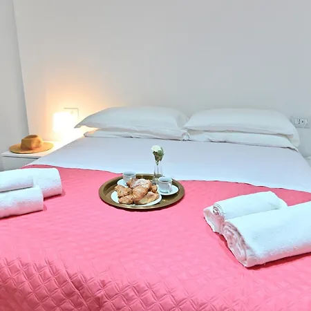 Izzhome The Breeze Holiday home Cagliari